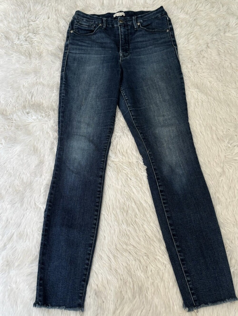 Good American High Waisted Frayed Hemline Skinny Jean 10/30
